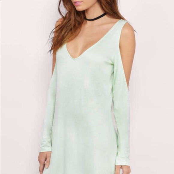 NWOT light green mint V-neck mini dress. large - Picture 2 of 7